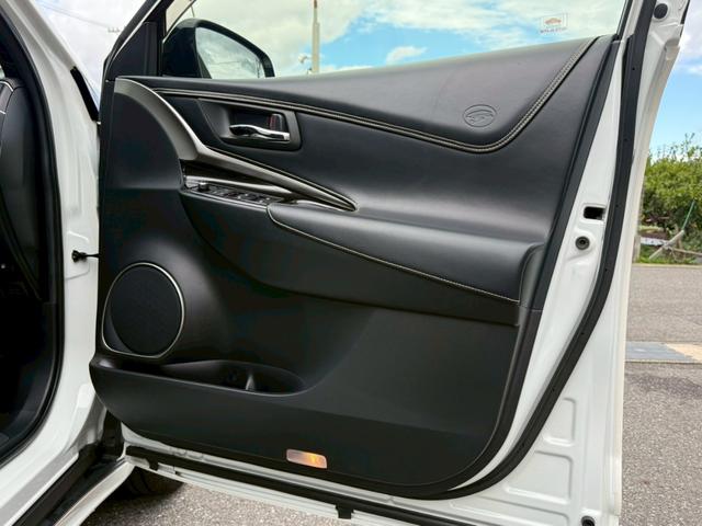 ハリアーハイブリッド プログレス サンルーフ TRDフルエアロ メーカーナビTV パノラミックビュー JBLサウンド ドライブレコーダー ETC プリクラッシュ レーンキープアシスト パワーバックドア パワーシート 4WD(23枚目)