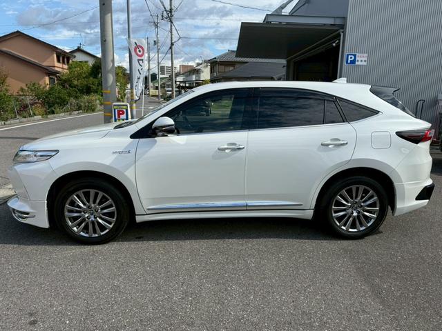 ハリアーハイブリッド プログレス サンルーフ TRDフルエアロ メーカーナビTV パノラミックビュー JBLサウンド ドライブレコーダー ETC プリクラッシュ レーンキープアシスト パワーバックドア パワーシート 4WD(38枚目)