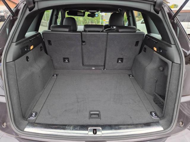 ＳＱ５ ベースグレード　純正ＨＤＤナビ　バックカメラ　サイドビュー　ＥＴＣ　本革　パワーシート　シートメモリー　シートヒーター　パワーバックドア　クリアランスソナー　クルーズコントロール　１２Ｖ電源　ユーザー買取（21枚目）