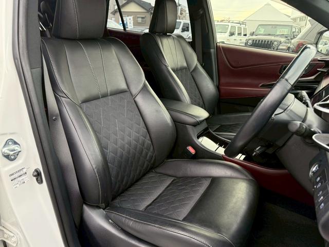 ハリアー プログレス　サンルーフ　モデリスタエアロ　メーカーナビＴＶ　パノラミックビュー　ＪＢＬサウンド　ドライブレコーダー　ＥＴＣ　プリクラッシュセーフティ　レーンキープ　パワーバックドア　クリアランスソナー　買取車両（16枚目）