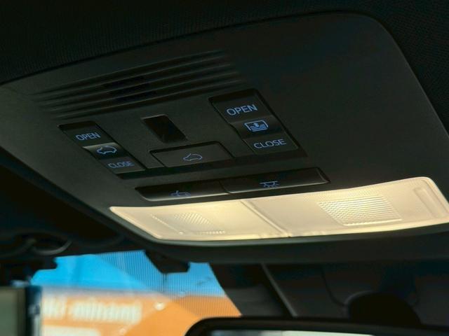 ハリアー プログレス　サンルーフ　モデリスタエアロ　メーカーナビＴＶ　パノラミックビュー　ＪＢＬサウンド　ドライブレコーダー　ＥＴＣ　プリクラッシュセーフティ　レーンキープ　パワーバックドア　クリアランスソナー　買取車両（37枚目）