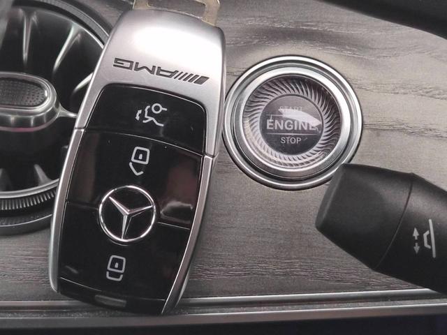 GT 4ドアクーペ 43 4マチック+ ライドコントロール+パッケージ 1オーナー AMGライドコントロールプラスPKG エアバランスPKG マッドブラックラッピング Burmester 純正ナビ 純正ドライブレコーダー パノラマビュー キャリパー塗装(AMGイエロー)(9枚目)