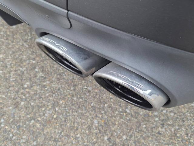 GT 4ドアクーペ 43 4マチック+ ライドコントロール+パッケージ 1オーナー AMGライドコントロールプラスPKG エアバランスPKG マッドブラックラッピング Burmester 純正ナビ 純正ドライブレコーダー パノラマビュー キャリパー塗装(AMGイエロー)(61枚目)