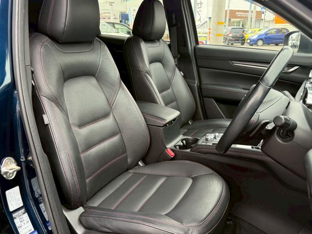 ＣＸ－５ ＸＤ　スポーツアピアランス　１０．２５型マツダコネクトナビＴＶ　３６０度ビューモニター　ＥＴＣ　本革　シートヒーター　シートメモリー　ステアリングヒーター　ＢＳＭ　ＨＵＤ　ワイヤレス充電　デジタルインナーミラー　スマートブレーキ（16枚目）