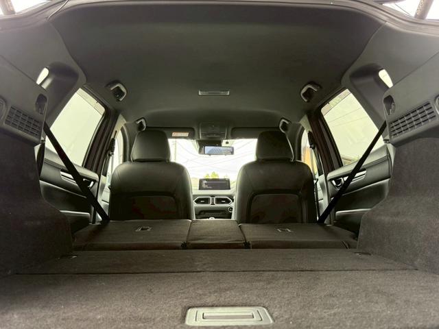 ＣＸ－５ ＸＤ　スポーツアピアランス　１０．２５型マツダコネクトナビＴＶ　３６０度ビューモニター　ＥＴＣ　本革　シートヒーター　シートメモリー　ステアリングヒーター　ＢＳＭ　ＨＵＤ　ワイヤレス充電　デジタルインナーミラー　スマートブレーキ（22枚目）