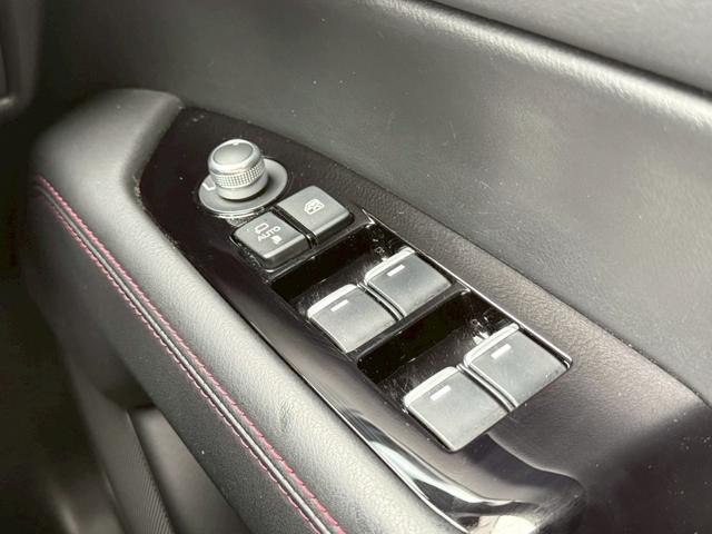 ＣＸ－５ ＸＤ　スポーツアピアランス　１０．２５型マツダコネクトナビＴＶ　３６０度ビューモニター　ＥＴＣ　本革　シートヒーター　シートメモリー　ステアリングヒーター　ＢＳＭ　ＨＵＤ　ワイヤレス充電　デジタルインナーミラー　スマートブレーキ（33枚目）