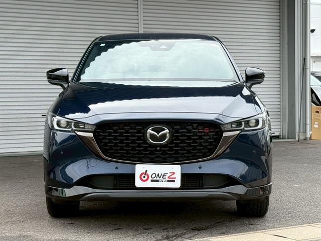 ＣＸ－５ ＸＤ　スポーツアピアランス　１０．２５型マツダコネクトナビＴＶ　３６０度ビューモニター　ＥＴＣ　本革　シートヒーター　シートメモリー　ステアリングヒーター　ＢＳＭ　ＨＵＤ　ワイヤレス充電　デジタルインナーミラー　スマートブレーキ（42枚目）