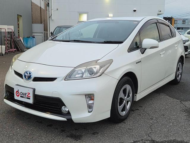 プリウス Ｓ　後期モデル　純正ＨＤＤナビ　ＣＤＤＶＤ再生可　バックカメラ　フロントカメラ　ＥＴＣ　スマートキー　イモビライザー　ステアリングリモコン　フォグランプ　ユーザー買取（35枚目）