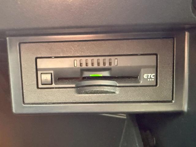 ランドクルーザープラド 　サンルーフ　リフトアップ　Ｍ／Ｔタイヤ（ＹＯＫＯＨＡＭＡ２０２５年製）　アルパイン９型ナビＴＶ　バックカメラ　前後ドライブレコーダー　ＥＴＣ　本革　ベンチレーション　クリアランスソナー　プリクラッシュ（10枚目）