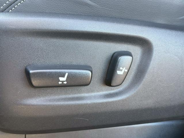 ランドクルーザープラド 　サンルーフ　リフトアップ　Ｍ／Ｔタイヤ（ＹＯＫＯＨＡＭＡ２０２５年製）　アルパイン９型ナビＴＶ　バックカメラ　前後ドライブレコーダー　ＥＴＣ　本革　ベンチレーション　クリアランスソナー　プリクラッシュ（11枚目）