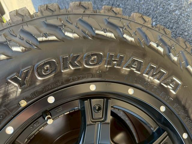 ランドクルーザープラド 　サンルーフ　リフトアップ　Ｍ／Ｔタイヤ（ＹＯＫＯＨＡＭＡ２０２５年製）　アルパイン９型ナビＴＶ　バックカメラ　前後ドライブレコーダー　ＥＴＣ　本革　ベンチレーション　クリアランスソナー　プリクラッシュ（60枚目）