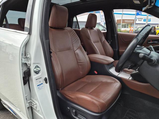 ハリアーハイブリッド プログレス　メタル　アンド　レザーパッケージ　ＴＲＤエアロ　サンルーフ　純正９型ナビＴＶ　パノラミックビュー　ＪＢＬサウンド　ＥＴＣ　茶革　シートヒーター　ベンチレーション　パワーシート　パワーバックドア　クリアランスソナー　セーフティセンス（18枚目）