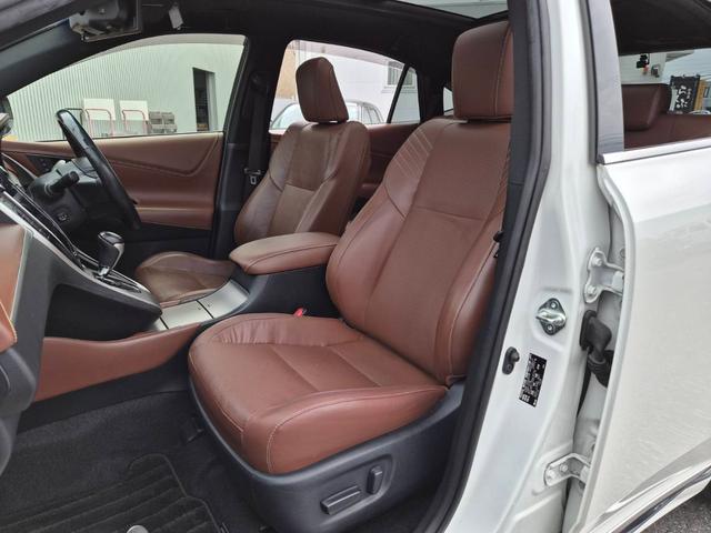 ハリアーハイブリッド プログレス　メタル　アンド　レザーパッケージ　ＴＲＤエアロ　サンルーフ　純正９型ナビＴＶ　パノラミックビュー　ＪＢＬサウンド　ＥＴＣ　茶革　シートヒーター　ベンチレーション　パワーシート　パワーバックドア　クリアランスソナー　セーフティセンス（20枚目）