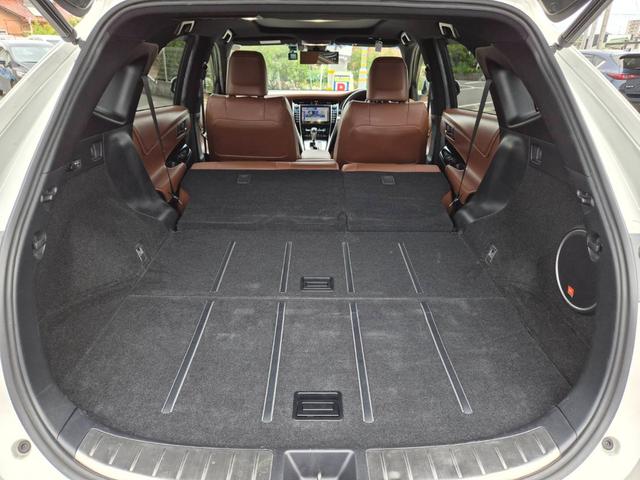 ハリアーハイブリッド プログレス　メタル　アンド　レザーパッケージ　ＴＲＤエアロ　サンルーフ　純正９型ナビＴＶ　パノラミックビュー　ＪＢＬサウンド　ＥＴＣ　茶革　シートヒーター　ベンチレーション　パワーシート　パワーバックドア　クリアランスソナー　セーフティセンス（23枚目）