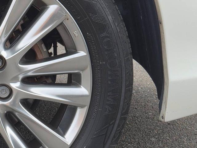 ハリアーハイブリッド プログレス　メタル　アンド　レザーパッケージ　ＴＲＤエアロ　サンルーフ　純正９型ナビＴＶ　パノラミックビュー　ＪＢＬサウンド　ＥＴＣ　茶革　シートヒーター　ベンチレーション　パワーシート　パワーバックドア　クリアランスソナー　セーフティセンス（61枚目）