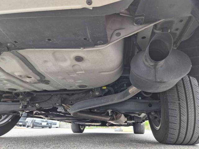 ハリアーハイブリッド プログレス　メタル　アンド　レザーパッケージ　ＴＲＤエアロ　サンルーフ　純正９型ナビＴＶ　パノラミックビュー　ＪＢＬサウンド　ＥＴＣ　茶革　シートヒーター　ベンチレーション　パワーシート　パワーバックドア　クリアランスソナー　セーフティセンス（64枚目）