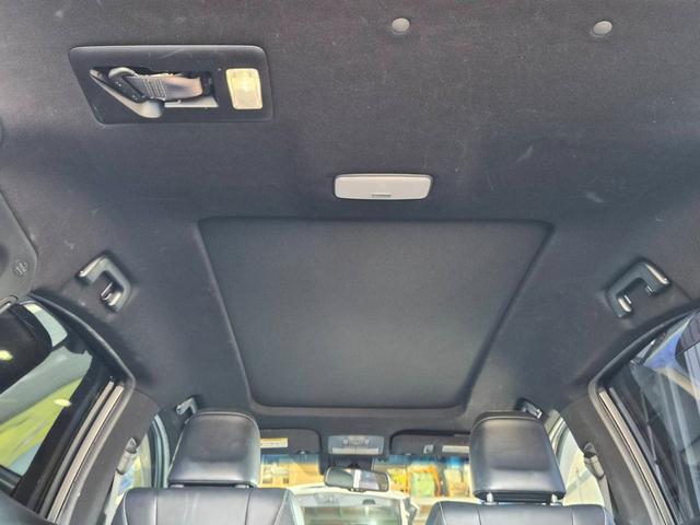 ハリアー プレミアム　サンルーフ　モデリスタエアロ　９型ナビＴＶ　バックカメラ　　ビルトインＥＴＣ　パワーバックドア　パワーシート　プリクラッシュセーフティ　追従型クルーズコントロール　レーンキープアシスト　後期モデル（24枚目）