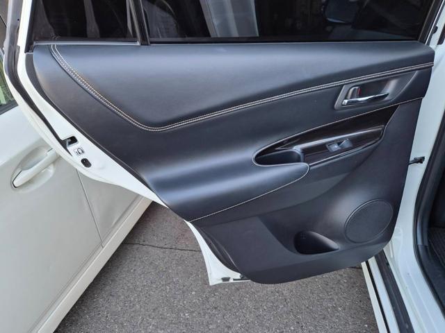 ハリアー プレミアム　サンルーフ　モデリスタエアロ　９型ナビＴＶ　バックカメラ　　ビルトインＥＴＣ　パワーバックドア　パワーシート　プリクラッシュセーフティ　追従型クルーズコントロール　レーンキープアシスト　後期モデル（26枚目）
