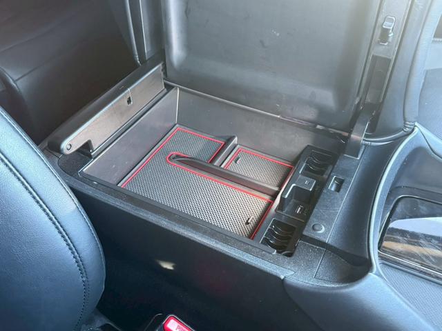 アルファード 2.5S Cパッケージ サンルーフ モデリスタエアロ 10型ナビTV 12.1型フリップダウンモニター デジタルインナーミラー バックカメラ CDDVD再生可 両側パワースライド シートヒーター ベンチレーション BSM(32枚目)