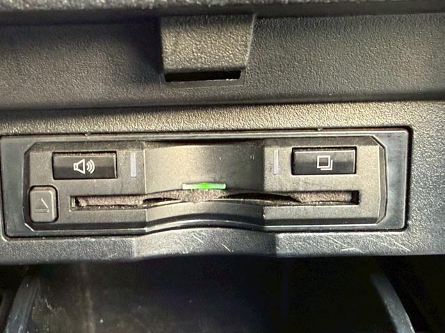 ヴェルファイア ２．５Ｚ　Ｇエディション　ワンオーナー　サンルーフ　アルパインＢＩＧＸ　バックカメラ　ドライブレコーダー　ＥＴＣ　両側パワースライドドア　パワーシート　シートメモリー　ステアリングヒーター　クリアランスソナー　ユーザー買取（9枚目）