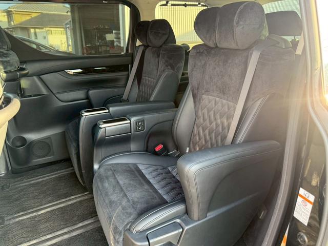 ヴェルファイア ２．５Ｚ　Ｇエディション　ワンオーナー　サンルーフ　アルパインＢＩＧＸ　バックカメラ　ドライブレコーダー　ＥＴＣ　両側パワースライドドア　パワーシート　シートメモリー　ステアリングヒーター　クリアランスソナー　ユーザー買取（19枚目）