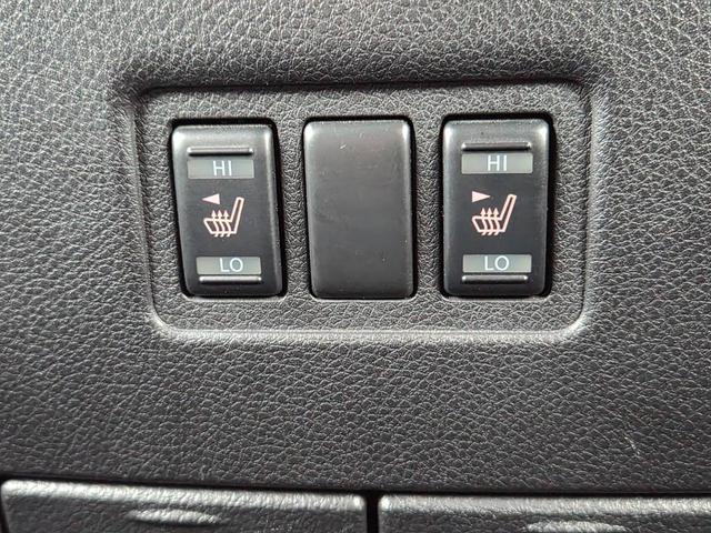 エルグランド ２５０ハイウェイスタープレミアム　純正１０型ナビＴＶ　フリップダウンモニター　アラウンドビューモニター　ＥＴＣ　両側パワースライドドア　パワーバックドア　レザーシート　シートヒーター　衝突軽減　レーダークルーズ（32枚目）