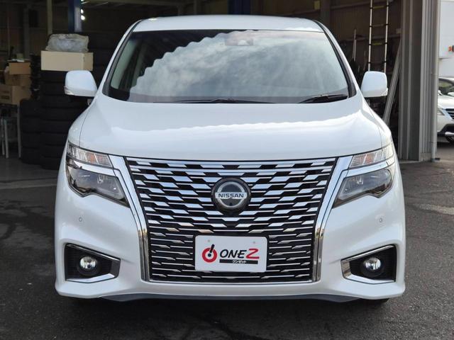 エルグランド ２５０ハイウェイスタープレミアム　純正１０型ナビＴＶ　フリップダウンモニター　アラウンドビューモニター　ＥＴＣ　両側パワースライドドア　パワーバックドア　レザーシート　シートヒーター　衝突軽減　レーダークルーズ（40枚目）