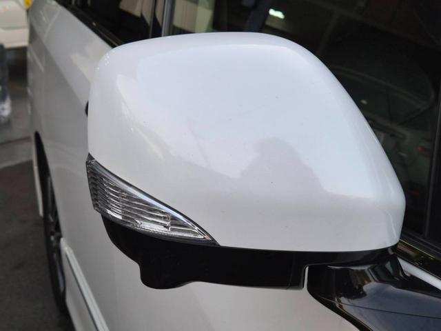 エルグランド ２５０ハイウェイスタープレミアム　純正１０型ナビＴＶ　フリップダウンモニター　アラウンドビューモニター　ＥＴＣ　両側パワースライドドア　パワーバックドア　レザーシート　シートヒーター　衝突軽減　レーダークルーズ（50枚目）