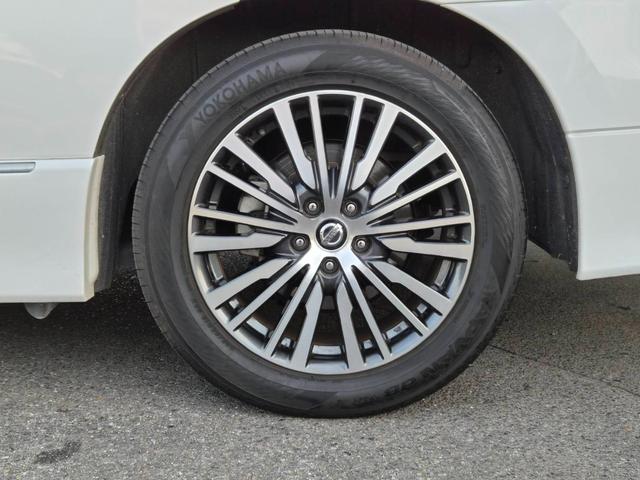 エルグランド ２５０ハイウェイスタープレミアム　純正１０型ナビＴＶ　フリップダウンモニター　アラウンドビューモニター　ＥＴＣ　両側パワースライドドア　パワーバックドア　レザーシート　シートヒーター　衝突軽減　レーダークルーズ（54枚目）