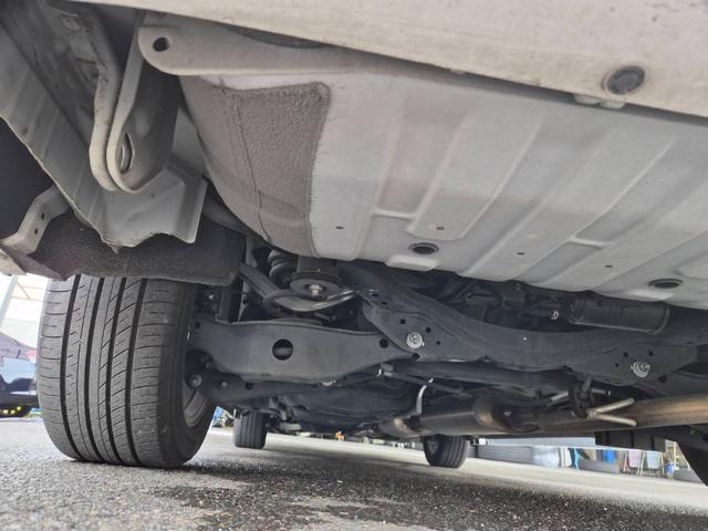 エルグランド ２５０ハイウェイスタープレミアム　純正１０型ナビＴＶ　フリップダウンモニター　アラウンドビューモニター　ＥＴＣ　両側パワースライドドア　パワーバックドア　レザーシート　シートヒーター　衝突軽減　レーダークルーズ（58枚目）