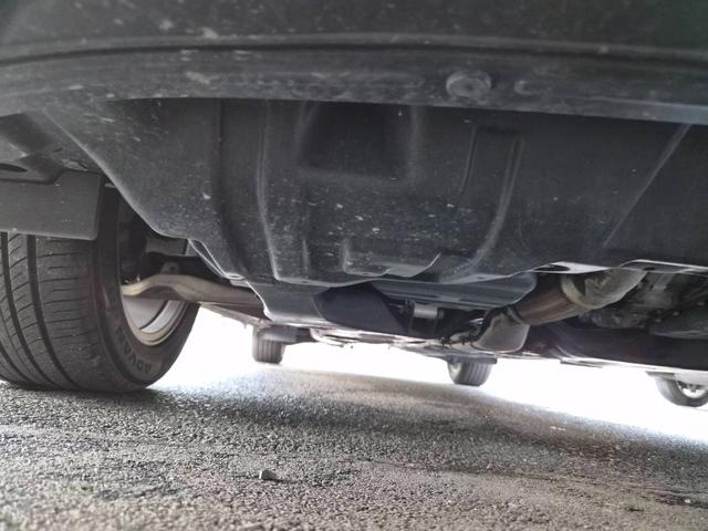 エルグランド ２５０ハイウェイスタープレミアム　純正１０型ナビＴＶ　フリップダウンモニター　アラウンドビューモニター　ＥＴＣ　両側パワースライドドア　パワーバックドア　レザーシート　シートヒーター　衝突軽減　レーダークルーズ（60枚目）