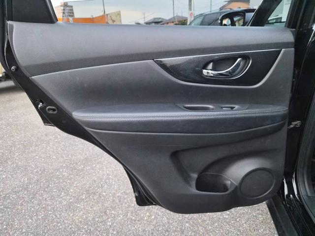 エクストレイル ２０Ｘ　３列７人乗り　地デジコネクトナビ　アラウンドビューモニター　ビルトインＥＴＣ　クルーズコントロール　シートヒーター　ミラーヒーター　ヒルディセントコントロール　フォグランプ　ルーフレール　４ＷＤ（24枚目）