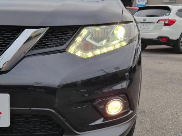 エクストレイル ２０Ｘ　３列７人乗り　地デジコネクトナビ　アラウンドビューモニター　ビルトインＥＴＣ　クルーズコントロール　シートヒーター　ミラーヒーター　ヒルディセントコントロール　フォグランプ　ルーフレール　４ＷＤ（45枚目）