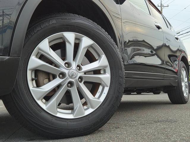 エクストレイル ２０Ｘ　３列７人乗り　地デジコネクトナビ　アラウンドビューモニター　ビルトインＥＴＣ　クルーズコントロール　シートヒーター　ミラーヒーター　ヒルディセントコントロール　フォグランプ　ルーフレール　４ＷＤ（55枚目）