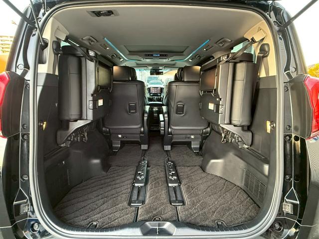 アルファード ２．５Ｓ　Ｃパッケージ　モデリスタエアロ　サンルーフ　アルパイン１１型ナビＴＶ　アルパイン１２．８型後席モニター　ＥＴＣ　両側パワースライドドア　ベンチレーション　セーフティセンス　パワーバックドア　３眼ＬＥＤ（21枚目）