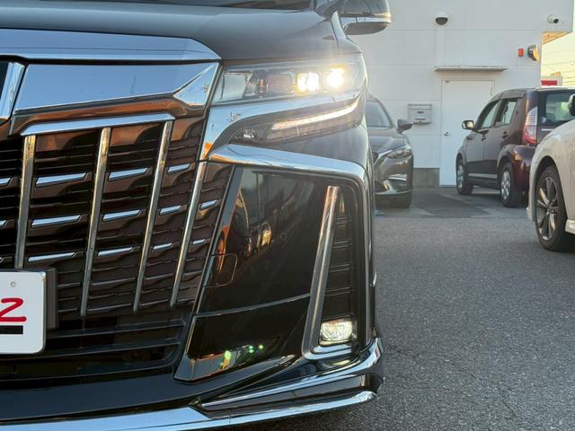 アルファード ２．５Ｓ　Ｃパッケージ　モデリスタエアロ　サンルーフ　アルパイン１１型ナビＴＶ　アルパイン１２．８型後席モニター　ＥＴＣ　両側パワースライドドア　ベンチレーション　セーフティセンス　パワーバックドア　３眼ＬＥＤ（54枚目）