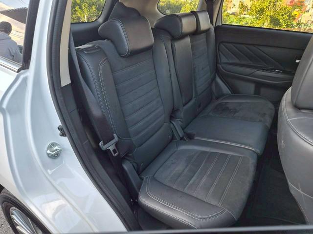 MITSUBISHI OUTLANDER PHEV G