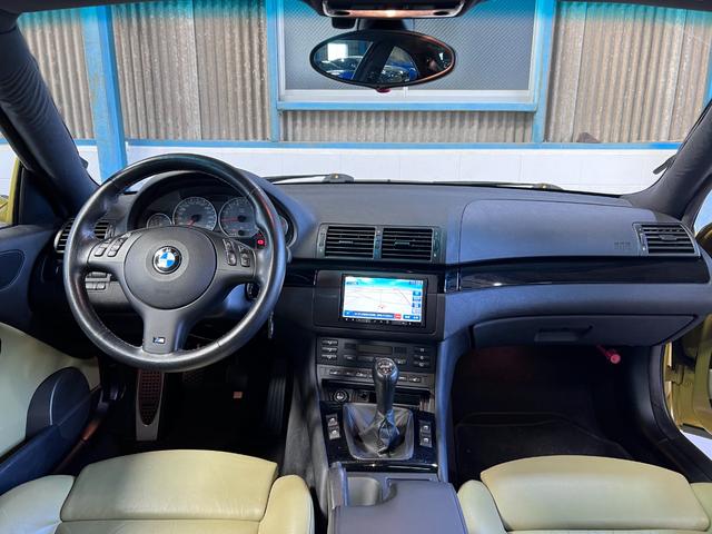 M3 M3クーペ M3クーペ(5名)左ハンドル/6速MT/サンルーフ/フェニックスイエロー/直列6気筒エンジン/BBS18インチアルミホイール/ETC/イエローレザー内装(2枚目)