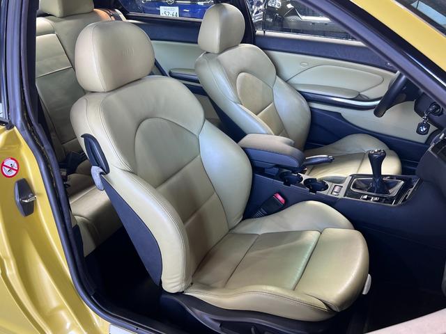 M3 M3クーペ M3クーペ(5名)左ハンドル/6速MT/サンルーフ/フェニックスイエロー/直列6気筒エンジン/BBS18インチアルミホイール/ETC/イエローレザー内装(4枚目)