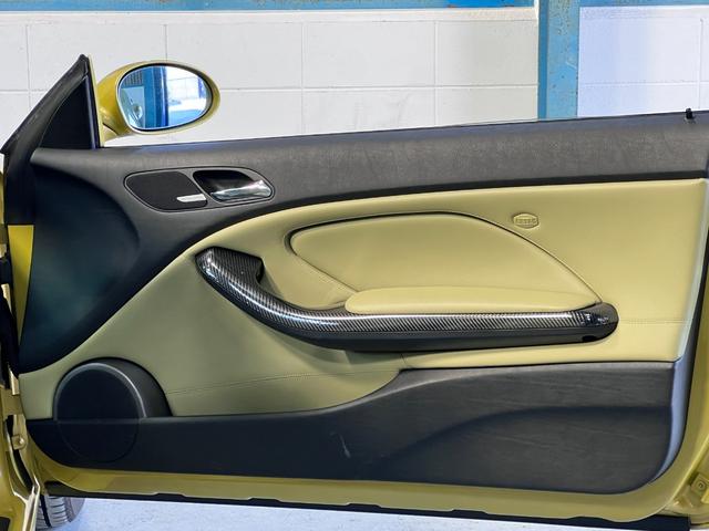 M3 M3クーペ M3クーペ(5名)左ハンドル/6速MT/サンルーフ/フェニックスイエロー/直列6気筒エンジン/BBS18インチアルミホイール/ETC/イエローレザー内装(6枚目)