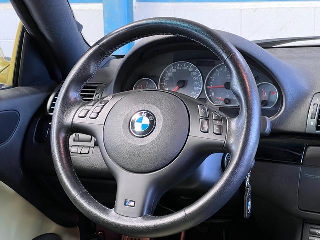 M3 M3クーペ M3クーペ(5名)左ハンドル/6速MT/サンルーフ/フェニックスイエロー/直列6気筒エンジン/BBS18インチアルミホイール/ETC/イエローレザー内装(11枚目)