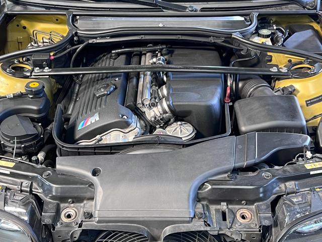 M3 M3クーペ M3クーペ(5名)左ハンドル/6速MT/サンルーフ/フェニックスイエロー/直列6気筒エンジン/BBS18インチアルミホイール/ETC/イエローレザー内装(16枚目)