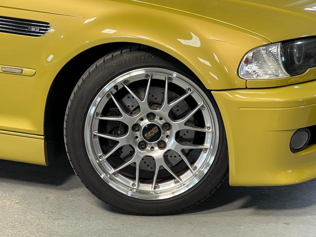 M3 M3クーペ M3クーペ(5名)左ハンドル/6速MT/サンルーフ/フェニックスイエロー/直列6気筒エンジン/BBS18インチアルミホイール/ETC/イエローレザー内装(35枚目)