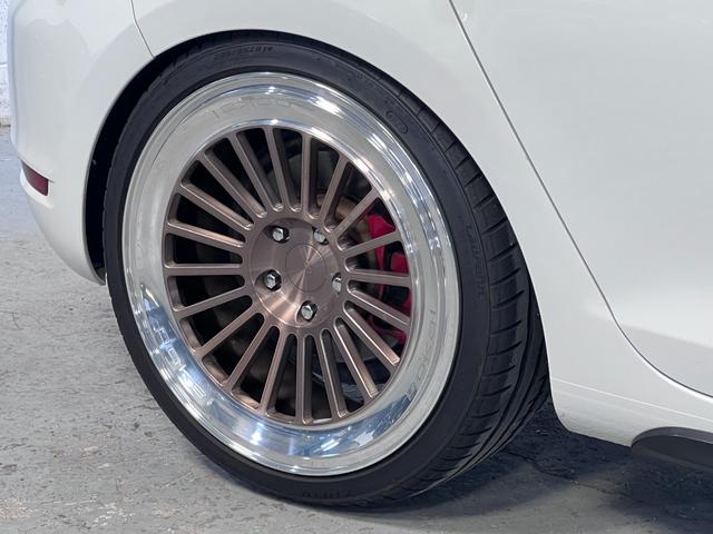 ゴルフ ＧＴＩ　ＧＴＩ（５名）ディスプレイオーディオ／ＡＩＲＬＩＦＴエアサス／ＰＯＫＡＬアルミホイール／６速ＤＳＧ／ターボ／パドルシフト／ＢＬＵＥＴＯＯＴＨ／パワーウインドウ／ＬＥＤフォグランプ（34枚目）