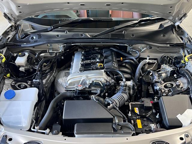 ロードスター ブラウン・トップ Apple carplay/Airforceエアサス・スーパーパフォーマンス/シェブロンホイール/TOYOプロクセスタイヤ/純正ホイール/バックカメラ/ETC/クリアランスソナー/6速MT(17枚目)