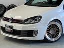 ＧＴＩ　ＧＴＩ（５名）ディスプレイオーディオ／ＡＩＲＬＩＦＴエアサス／ＰＯＫＡＬアルミホイール／６速ＤＳＧ／ターボ／パドルシフト／ＢＬＵＥＴＯＯＴＨ／パワーウインドウ／ＬＥＤフォグランプ（35枚目）
