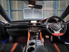 �����ϥ���󥸤����ؤ��������졼�����������ȤʤäƤ��ޤ��������ξ��֤�ǯ�������Ե�Υ���Ф��ɹ��ʾ��֤��ݤäƤ��ޤ��� 2