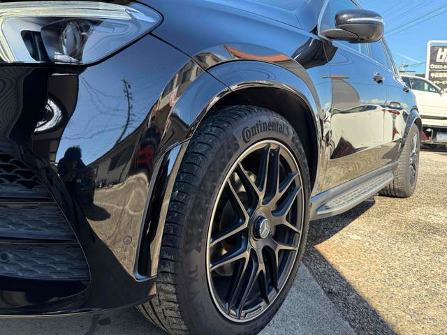 ＧＬＥ ＧＬＥ４００ｄ　４マチックスポーツ　４ＷＤ　ドライブレコーダー　３６０°カメラ　パノラミックススライディングルーフ　全席パワーシート、シートヒーター　ブルメスターサウンド　置くだけ充電　温冷機能付きカップホルダー　ＡＭＧ２２ＡＷ（30枚目）