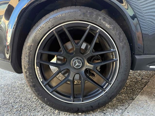 ＧＬＥ ＧＬＥ４００ｄ　４マチックスポーツ　４ＷＤ　ドライブレコーダー　３６０°カメラ　パノラミックススライディングルーフ　全席パワーシート、シートヒーター　ブルメスターサウンド　置くだけ充電　温冷機能付きカップホルダー　ＡＭＧ２２ＡＷ（43枚目）
