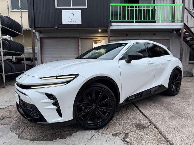 クラウンスポーツ Ｚ　Ｅ－Ｆｏｕｒ　４ＷＤ　ＣＰＣプレミアムダブルＧＮ　マットロイヤルタイプ　ラゲージマットベーシックタイプ　プロジェクションカーテシイルミ　サイドエンブレム　　カットフィルム（2枚目）